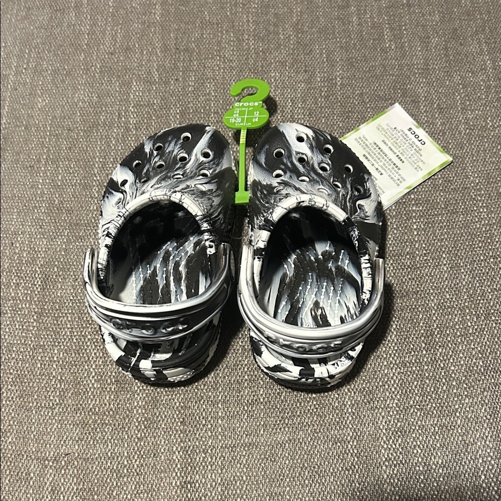 Crocs Kids Classic Clog - Black & White Marble